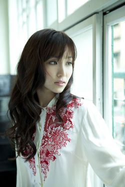 女明星大泄春光