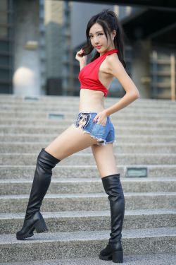 红衣女郎
